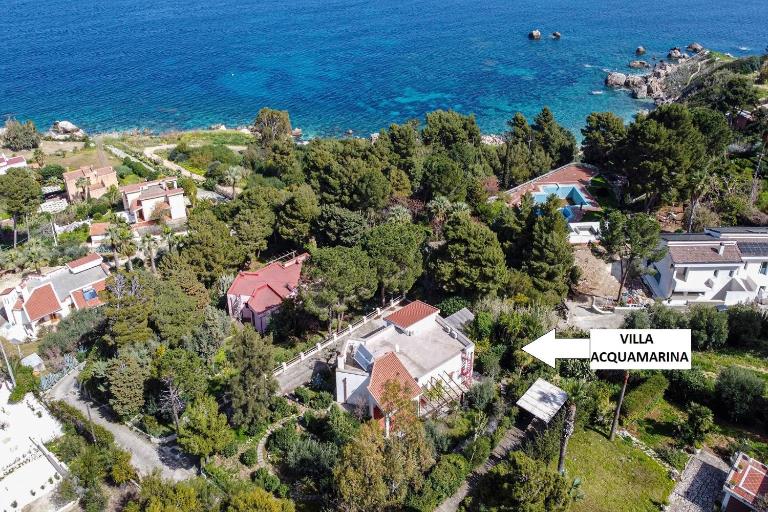 Villa Acquamarina - 300 meters from the sea - B&B Scopello