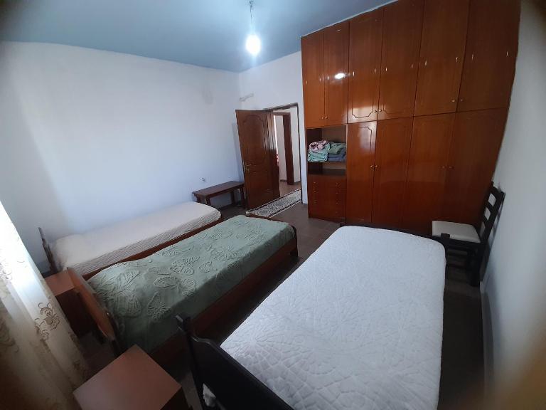 Friendly House Çukë - Bed and Breakfast Çukë