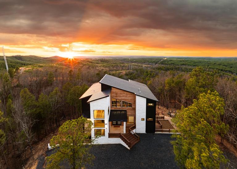 Stayhocha Here For the View! - B&B Broken Bow