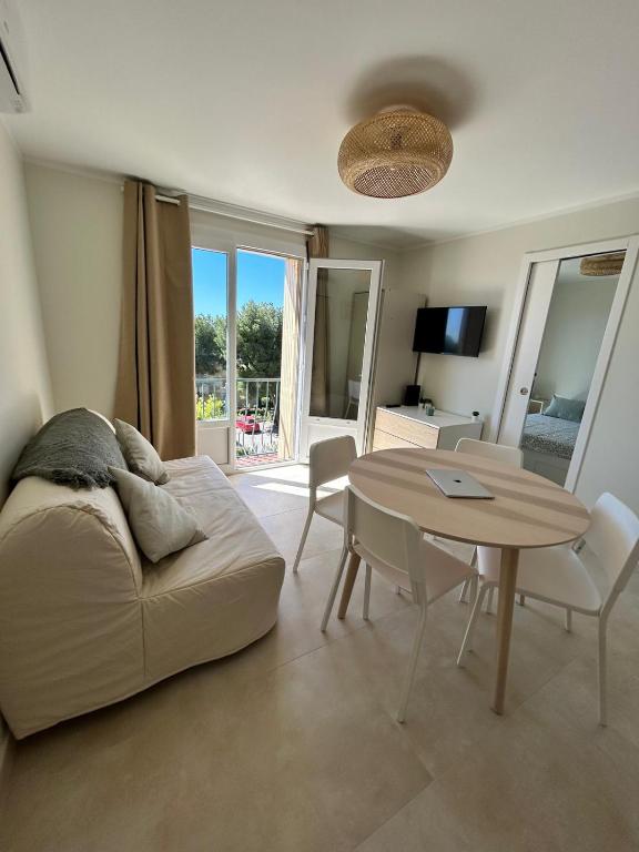 Le Cocon des Floréal - Bed and Breakfast Bandol