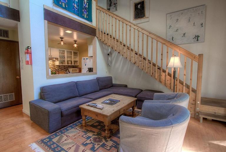 Alpine Getaway home - Bed and Breakfast Tahoe City