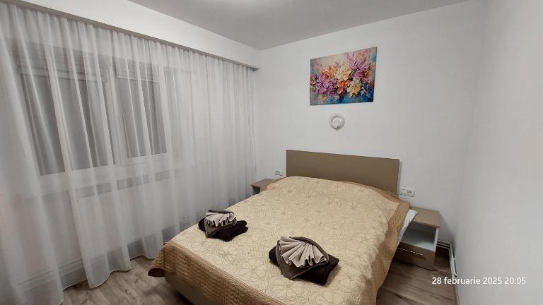 2 Rooms by Brancusi Central Park - Free Parking & Self Check-In - Ferienwohnung Târgu Jiu