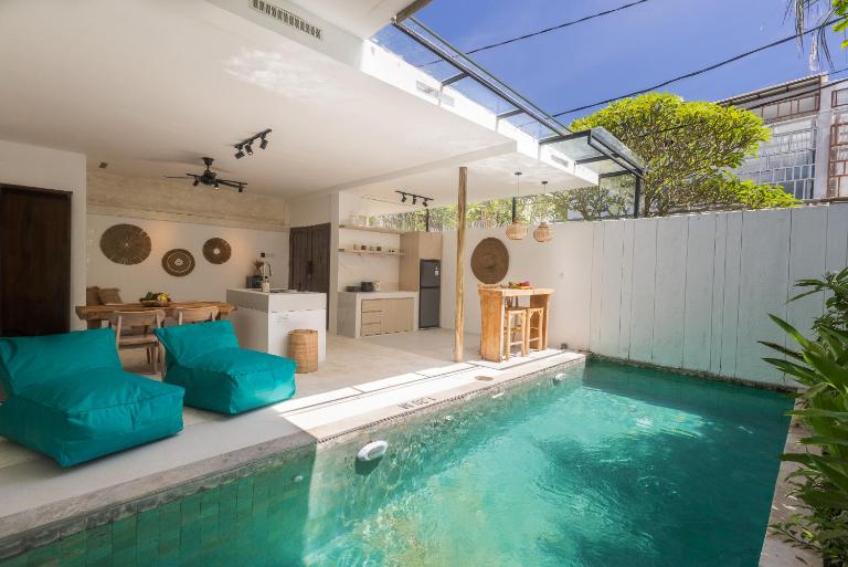 Spring Villa Nusa Dua - B&B Nusa Dua