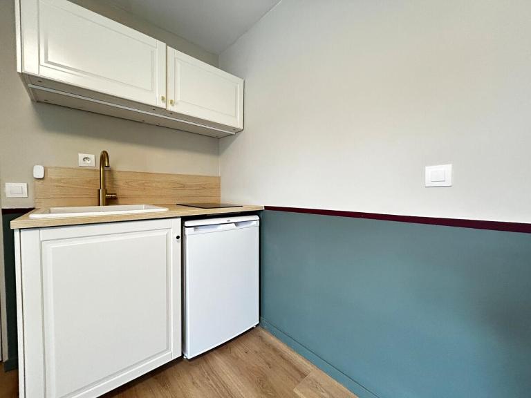 E4 Reton Suite avec Balnéo T2 au couur d Épernay - B&B Épernay