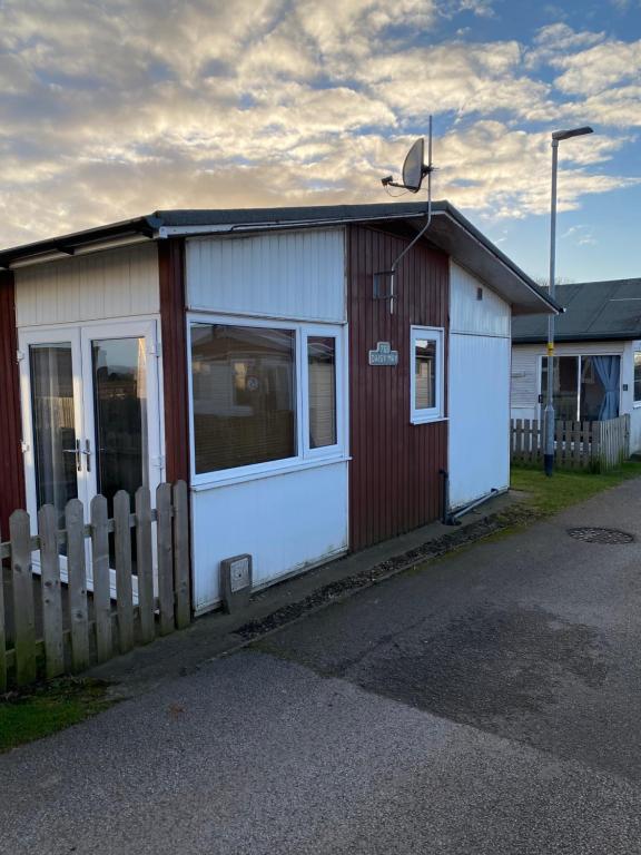 Daisy May - Ferienwohnung Bessingby