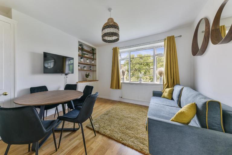 Stylish Modern 2 Bed in Central - Ferienwohnung London