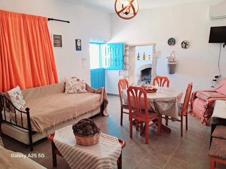 Ilias Cottage - Bed and Breakfast Melitaía