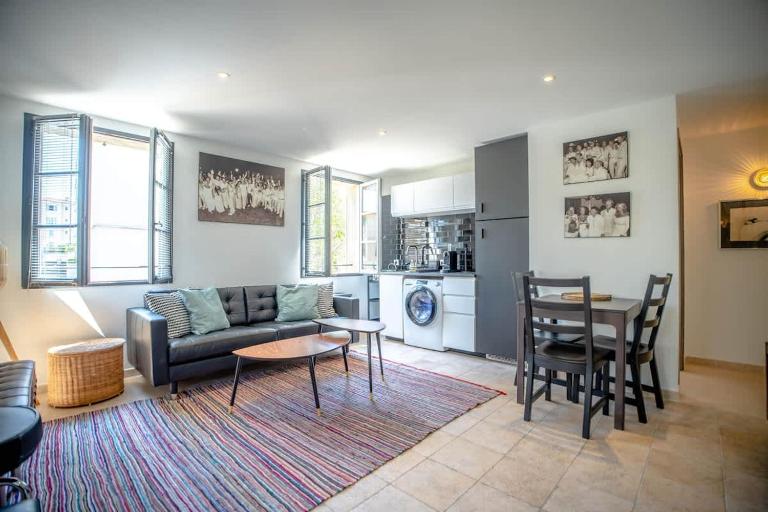 Les Lices B l Equiped & Central l Shellter Rentals - B&B Saint-Tropez