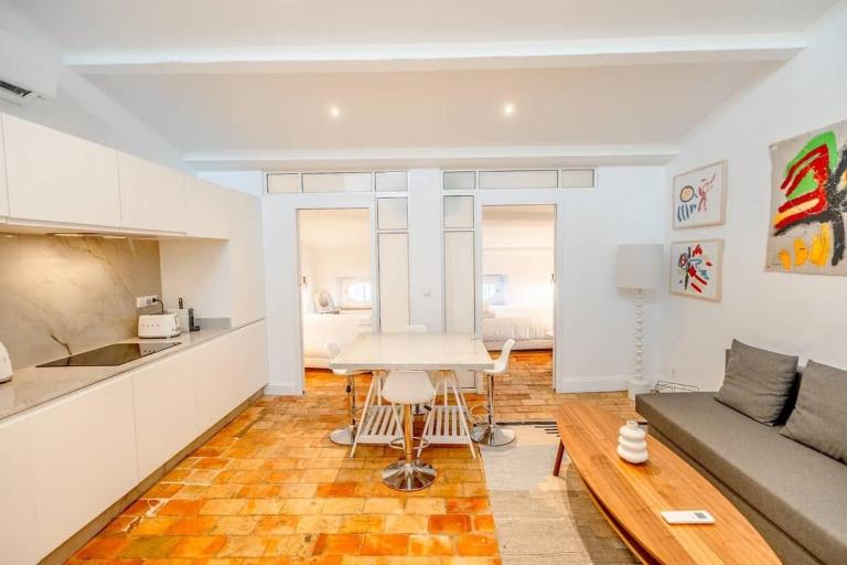 Le Gambetta l Near the Port l Shellter Rentals - B&B Saint-Tropez