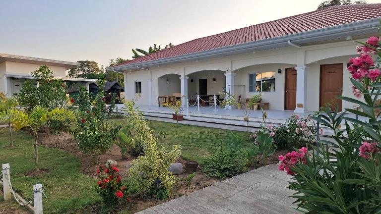 The Kubo Gardens - B&B San Juan