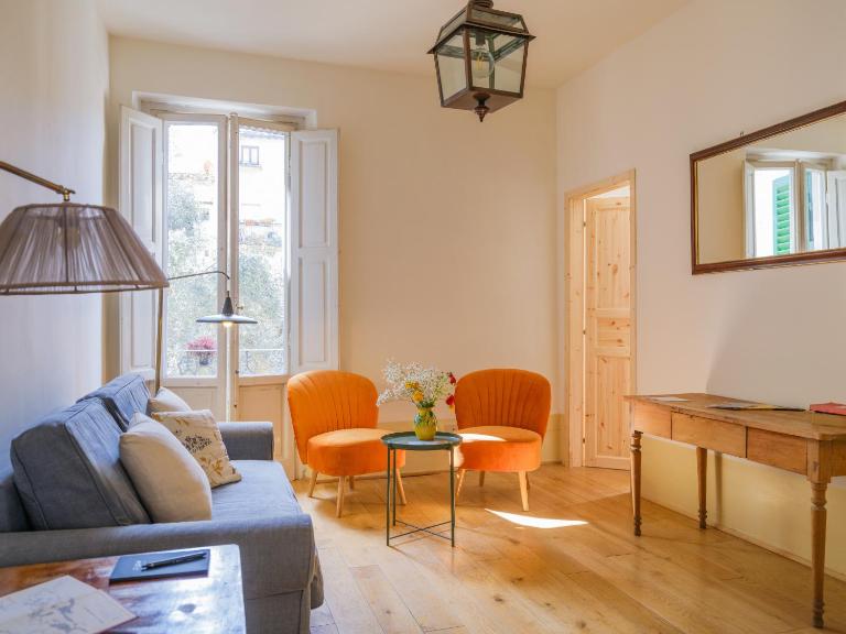 Nugolo atelier - Light & charm in Oltrarno - B&B Firenze