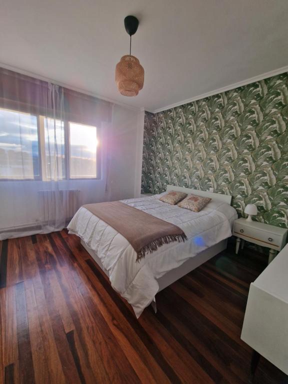 Tu Rincón en Santander Los Castros Con parking privado - Bed and Breakfast Santander