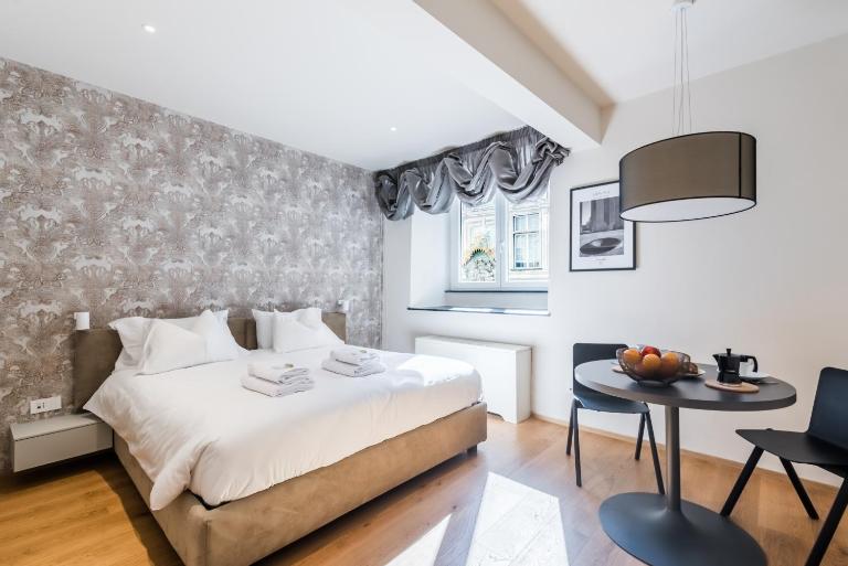 Charming Suite in Palazzo San Giorgio - Ferienwohnung Genua