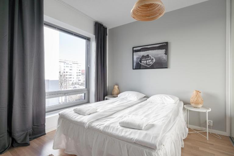 Newly Built 1BR Apartment with Balcony next to Railway Station & Downtown - B&B Tampere