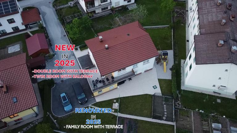 Apartment and room Anica - Bed and Breakfast Tolmin