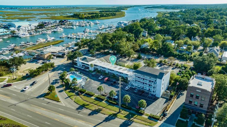 The Waterway 230 by Sea Scape Properties - Bed and Breakfast Wrightsville Beach