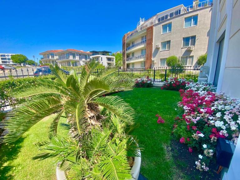 Rose Garden Deluxe - B&B Chernomorets