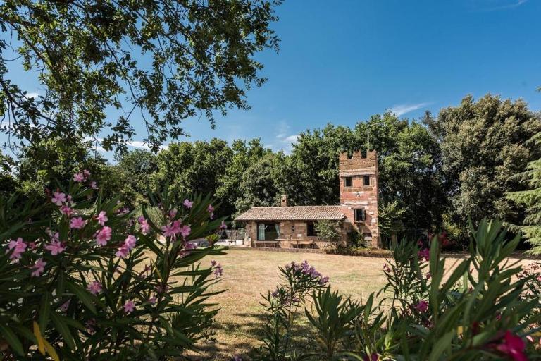 Tenuta Torre di Pian Castagno - B&B Sutri