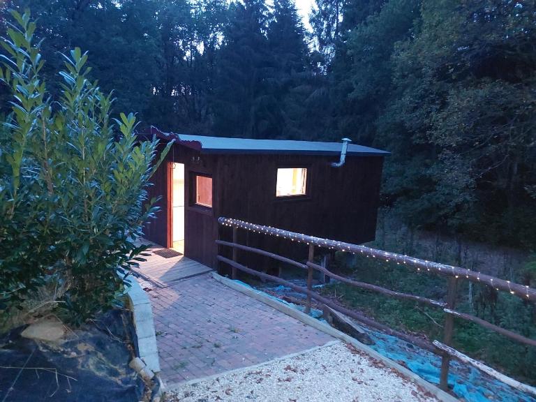 Roulotte de Lustin - Bed and Breakfast Profondeville
