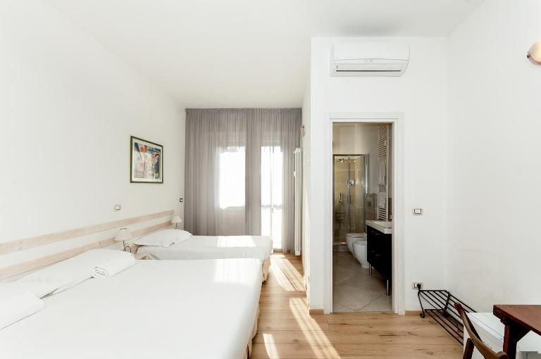 La Camera Bologna-Stazione Affittaly Rooms - Bed and Breakfast Bologna