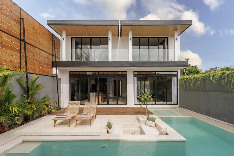 Bermain Haus - Exquisite 3BR Luxury Villa with Private Pool, Netflix & Breathtaking Views! - B&B Dalung