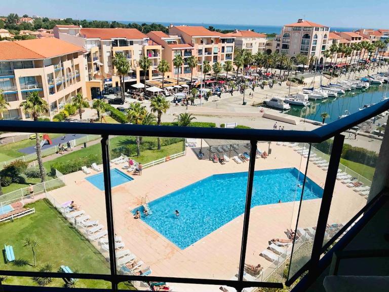Superbe T2 bord de mer belle résidence au port Argeles piscine & parking - B&B Argeles