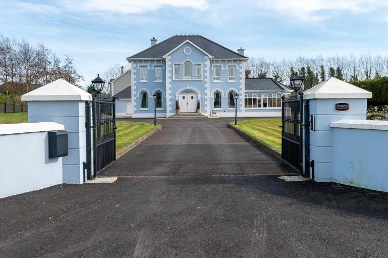 Mongalvin - B&B Whitehill