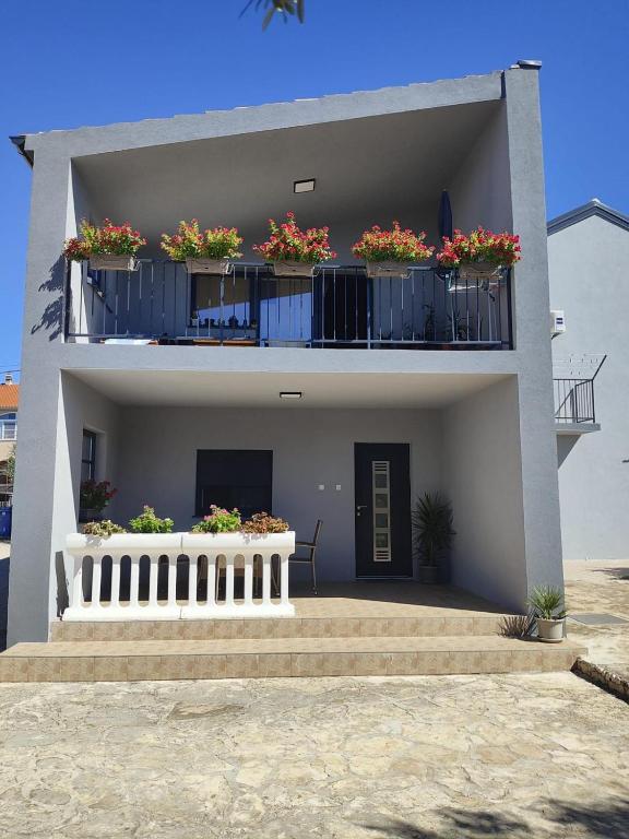 Apartments Stipanovic - Bed and Breakfast Biograd na Moru