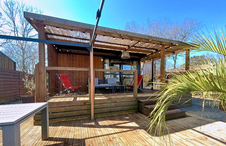 Le Ti Bois, Chalet tout équipé vue forêt, 5 prs - B&B La Teste-de-Buch
