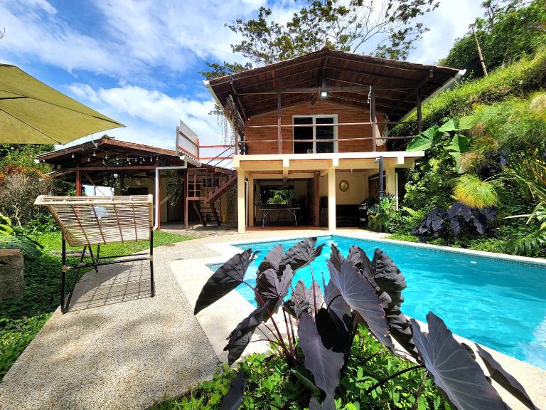 Casa Nutabe - Casa de Campo en Girardota cerca a Medellín - Chambres d'hôtes Girardota