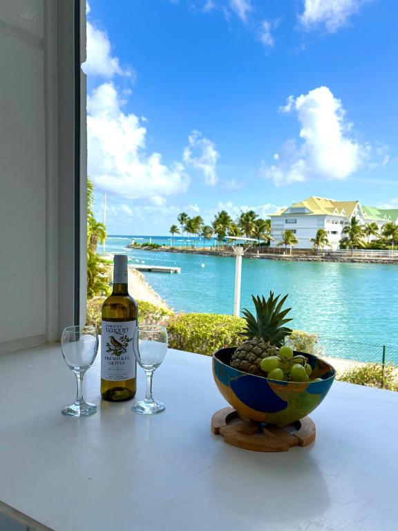 Bleu Lagon - Vue mer, Piscine, Marina et Golf - B&B Saint-François