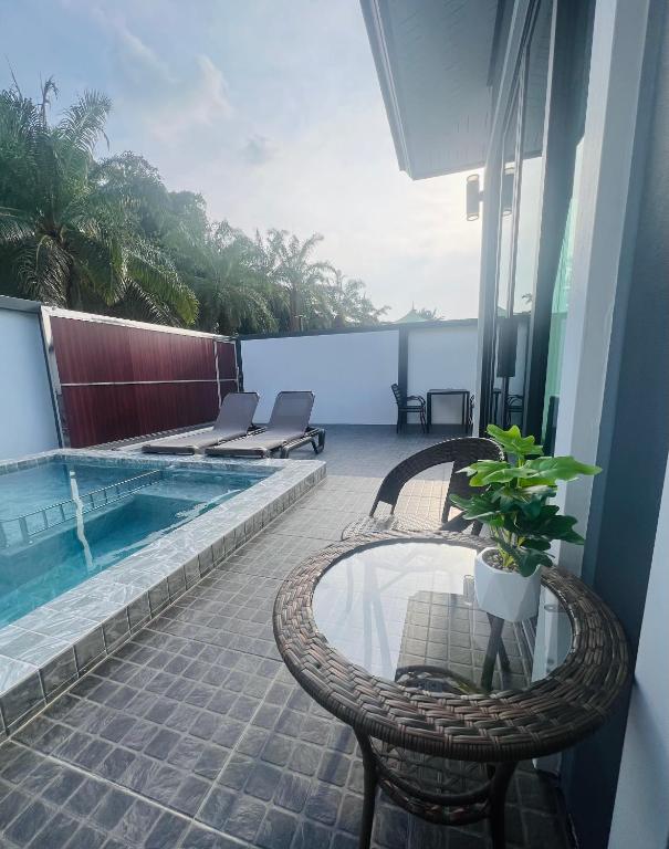 Vina Villa At Krabi - B&B Ao Nang