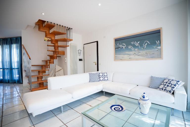 Attico La Vela Vista Mare - Bed and Breakfast Cervia