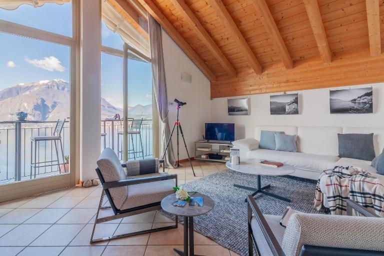 Veloccino del Lago - B&B Perledo