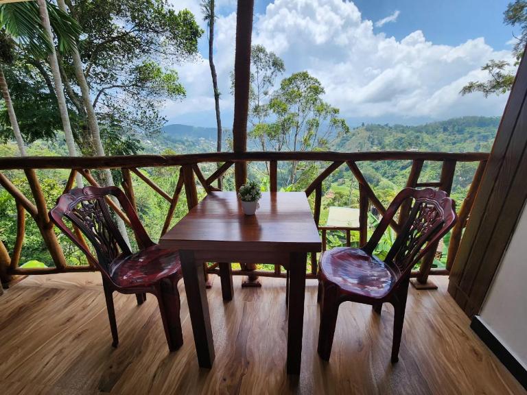 Golden rich view - B&B Ella Town