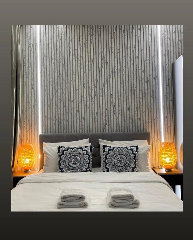 Arame Luxury Apartments - Bed and Breakfast Athene