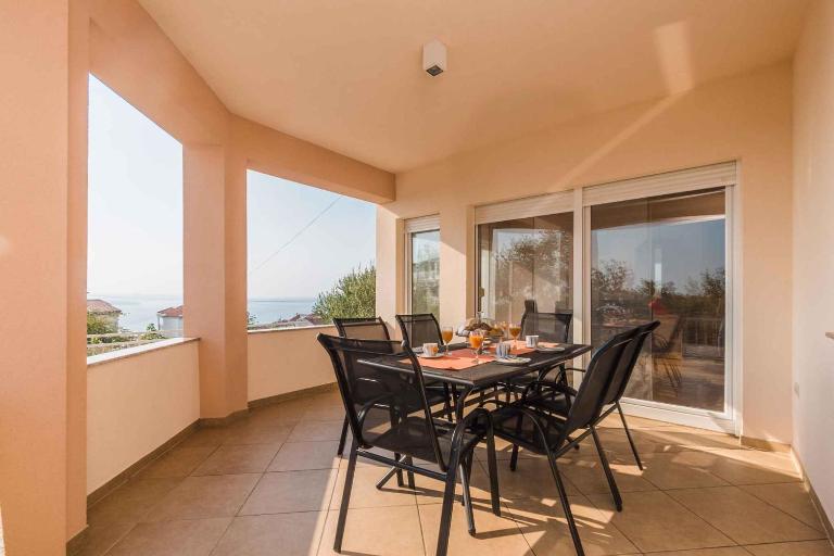 Apartment in Crikvenica 13779 - B&B Cirquenizza