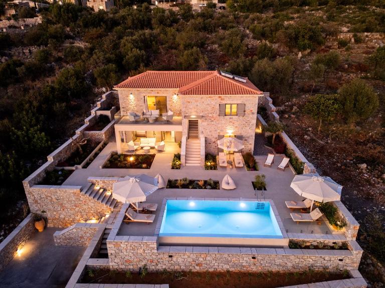 Olive & Stone Residences - B&B Nikhórion