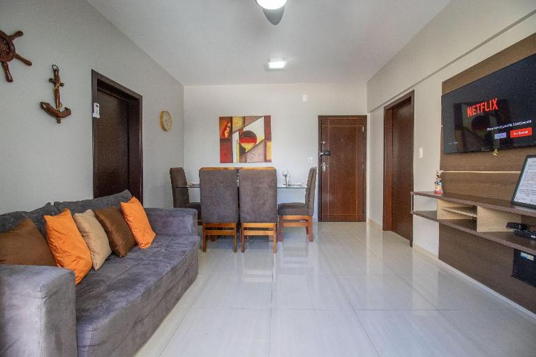 CDL52 - 2 Dorm, Climatizado, Esq. Av. Brasil - Bed and Breakfast Balneário Camboriú