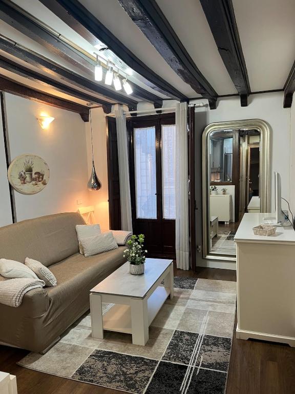 Apartamento Barrio Rey - Bed and Breakfast Toledo