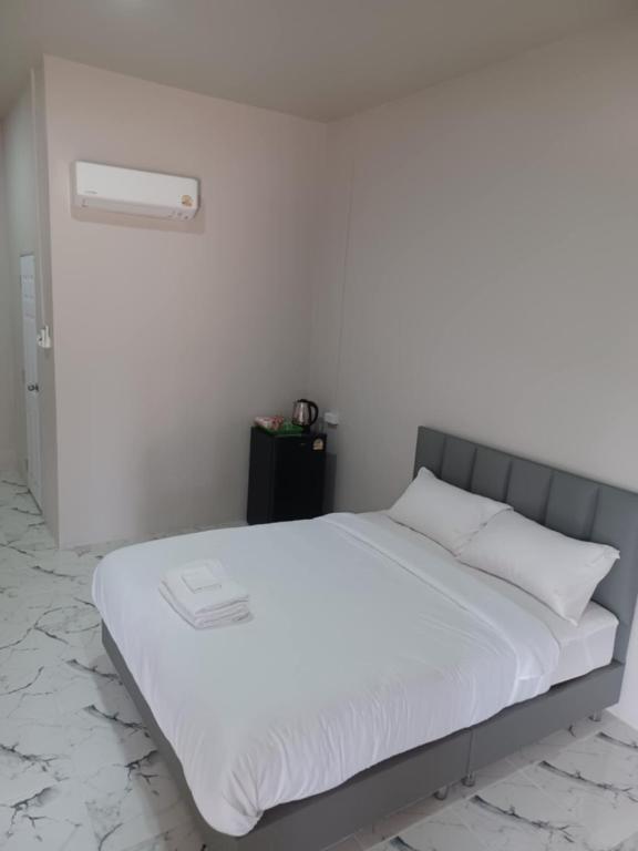 MWELL House - บ้านพักเอ็มเวล - B&B Ban Klang