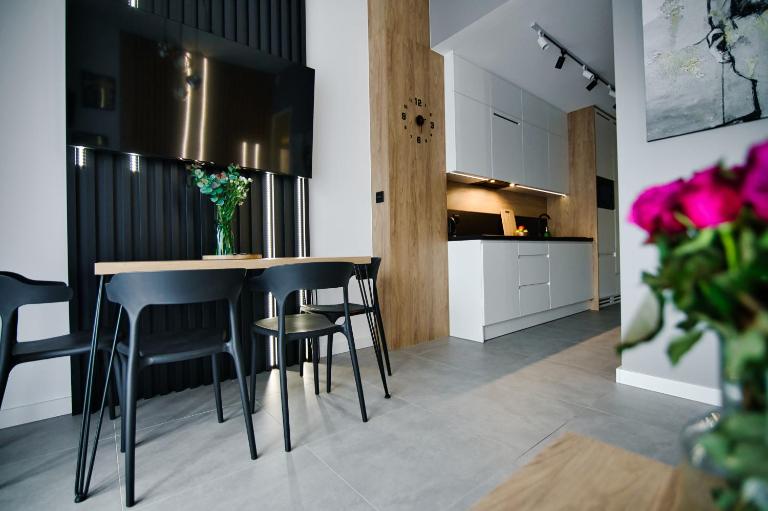 Apartament LOFT w Lagunie Beskidów - Chambres d'hôtes Zarzecze