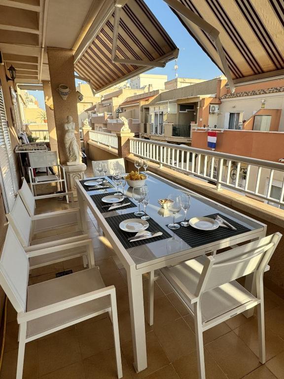 Apartamento La Ola - Bed and Breakfast Torrevieja