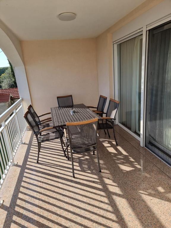 APARTMAN Alen - B&B Kutleše