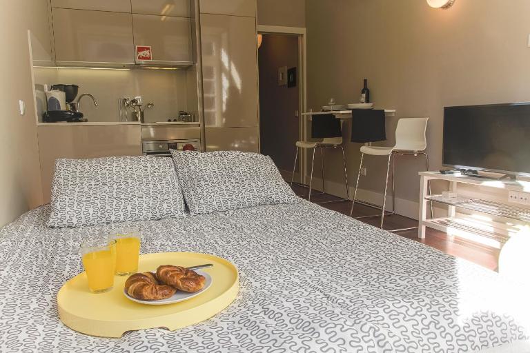 BmyGuest - Cardosas Stylish Apartment - B&B Oporto