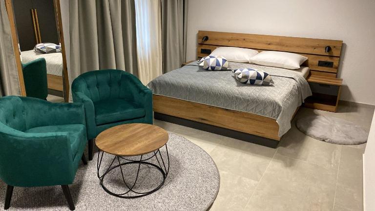 Villa Knezevic-completely renovated 2025 - Chambres d'hôtes Plitvička Jezera