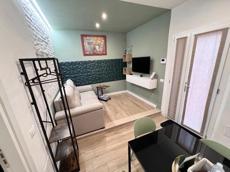 Home Cavour Prato - Ferienwohnung Prato