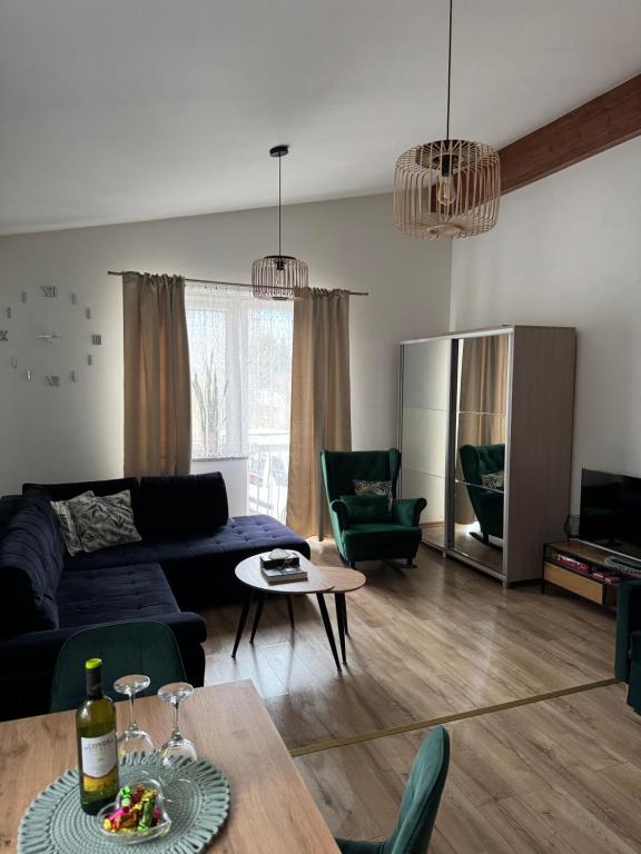 Dawna Mleczarnia Apartamenty MIODOWY - Chambres d'hôtes Nowa Ruda