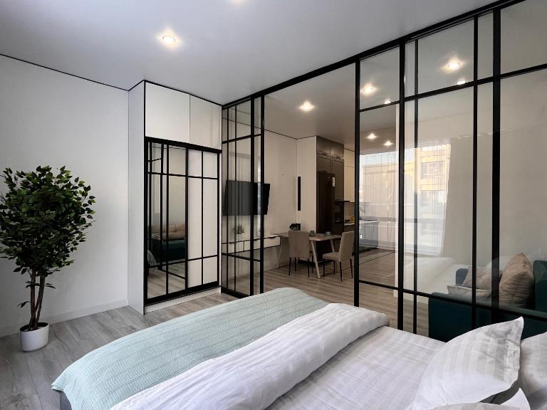 Стильная Меридиан 41 & питьевая вода подарок - Ferienwohnung Almaty