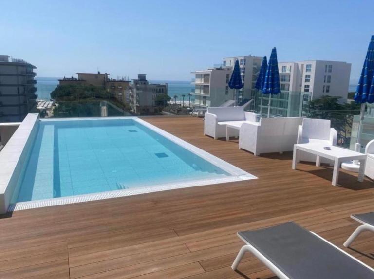 Enia - Carraro Immobiliare - Family Apartments - Bed and Breakfast Lido di Jesolo
